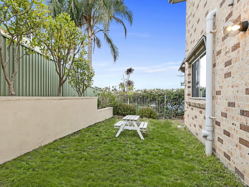 Photo - 5/27 Cowper Street, Helensburgh NSW 2508 - Image 4