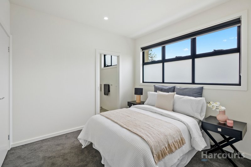 Photo - 5/27 Gresford Road, Wantirna VIC 3152 - Image 8