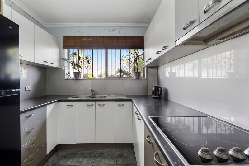 Photo - 5/27 Miles Street, Clayfield QLD 4011 - Image 3