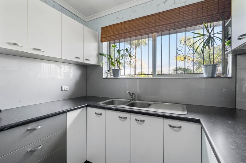 Photo - 5/27 Miles Street, Clayfield QLD 4011 - Image 4