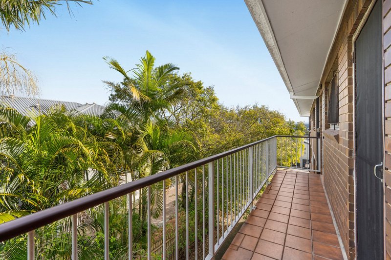 Photo - 5/27 Miles Street, Clayfield QLD 4011 - Image 5