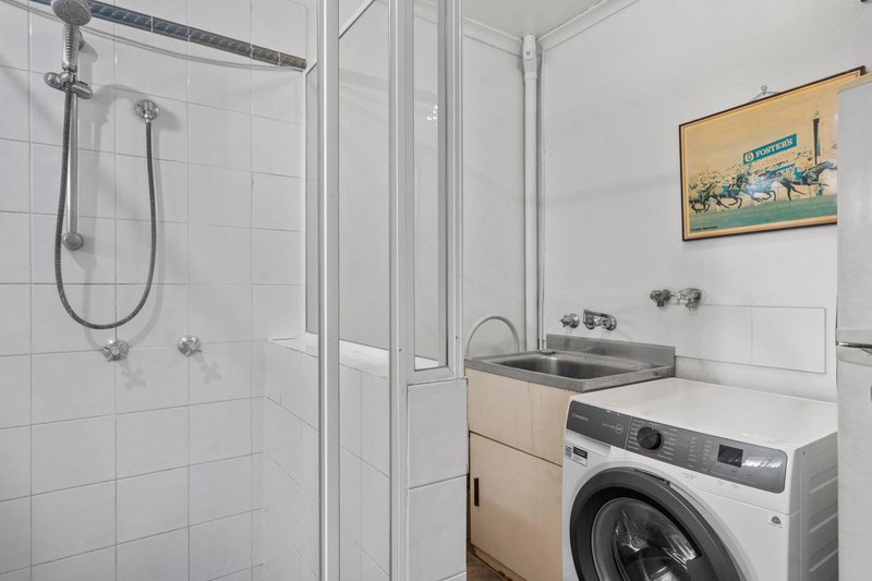Photo - 5/27 Miles Street, Clayfield QLD 4011 - Image 13