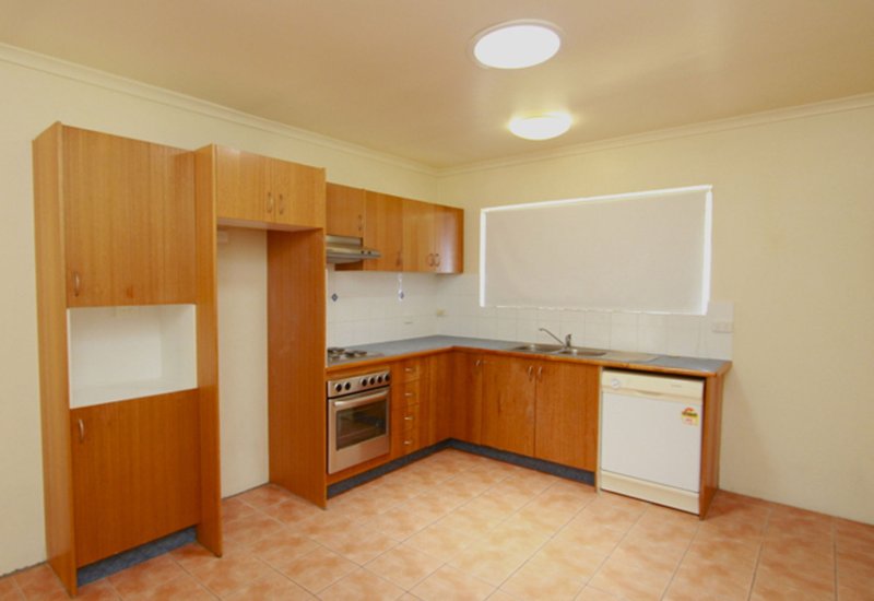 Photo - 5/28 Bent Street, Toowong QLD 4066 - Image 2