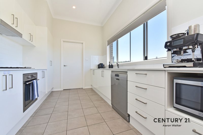 Photo - 5/28 Cowmeadow Road, Mount Hutton NSW 2290 - Image 4