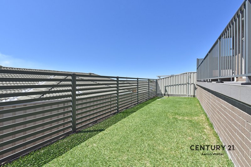 Photo - 5/28 Cowmeadow Road, Mount Hutton NSW 2290 - Image 5