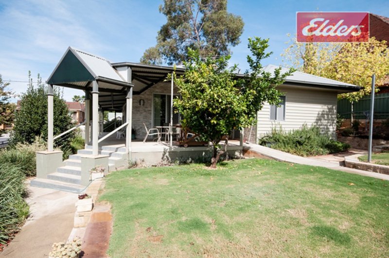 Photo - 528 Cowper Street, Albury NSW 2640 - Image 2