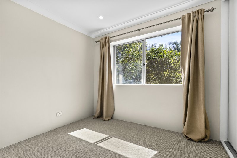 Photo - 5/28 Hamilton Road, Moorooka QLD 4105 - Image 4