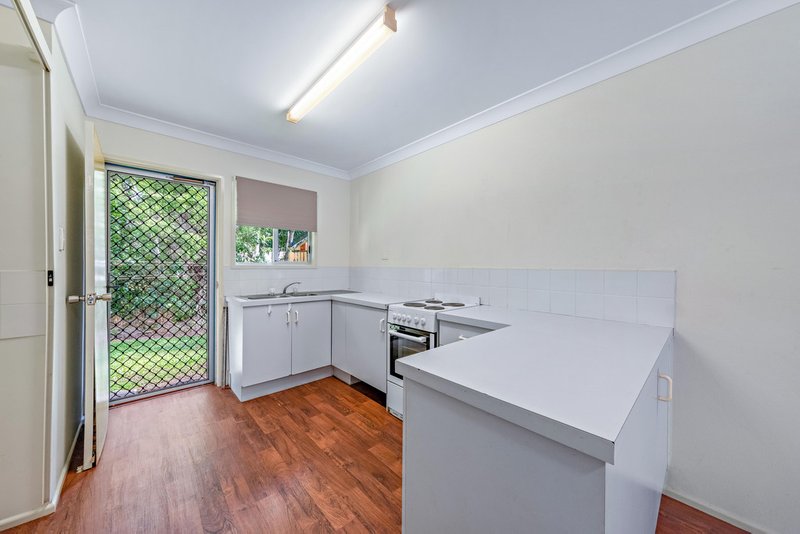 Photo - 5/28 Island Drive, Cannonvale QLD 4802 - Image 7