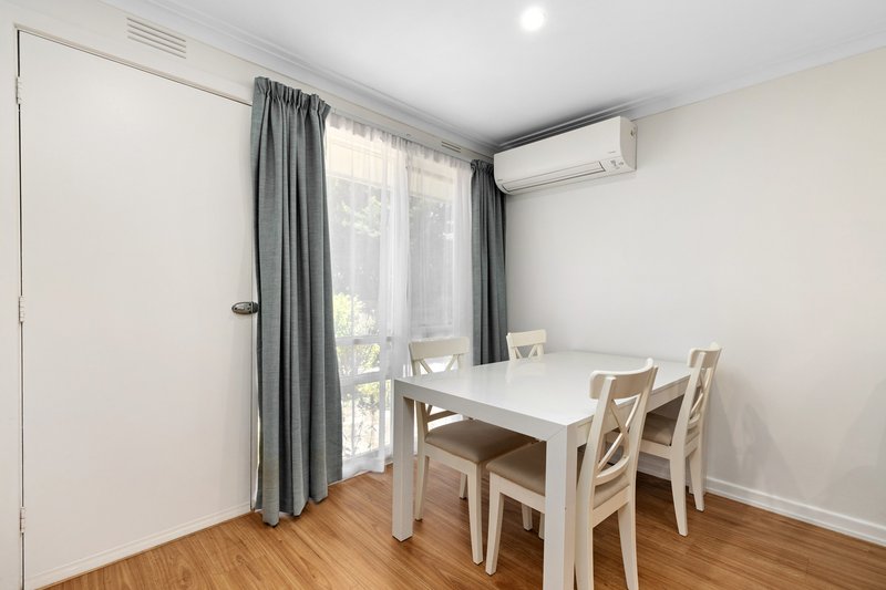 Photo - 5/28 Latrobe Street, Mentone VIC 3194 - Image 5