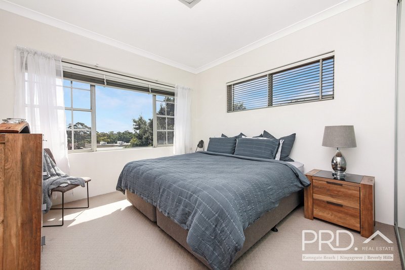 Photo - 5/28 Letitia Street, Oatley NSW 2223 - Image 8