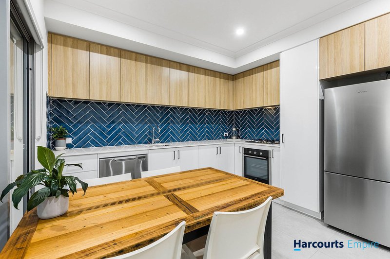 Photo - 5/28 Nautilus Crescent, Scarborough WA 6019 - Image 4