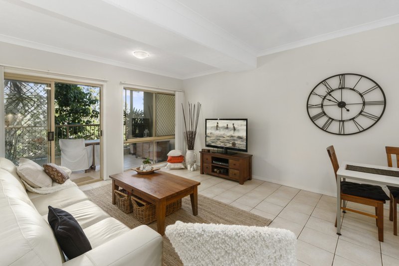 Photo - 5/28 Panorama Drive, Currumbin QLD 4223 - Image 3