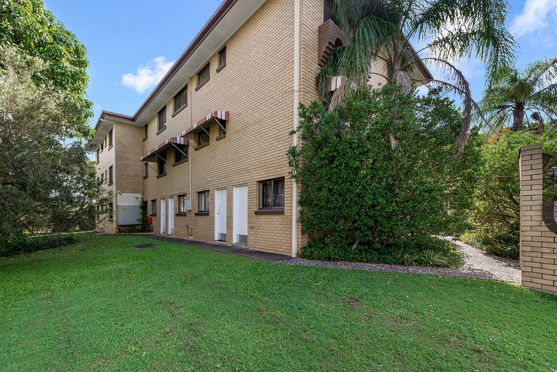 Photo - 5/28 Weston Street, Coorparoo QLD 4151 - Image 10