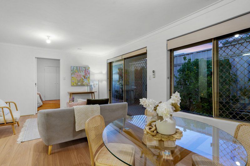 Photo - 5/28 Wood Street, Inglewood WA 6052 - Image 11