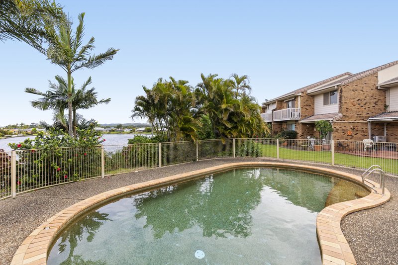 Photo - 5/280 Christine Avenue, Varsity Lakes QLD 4227 - Image 4