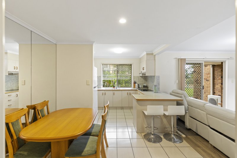Photo - 5/280 Christine Avenue, Varsity Lakes QLD 4227 - Image 10