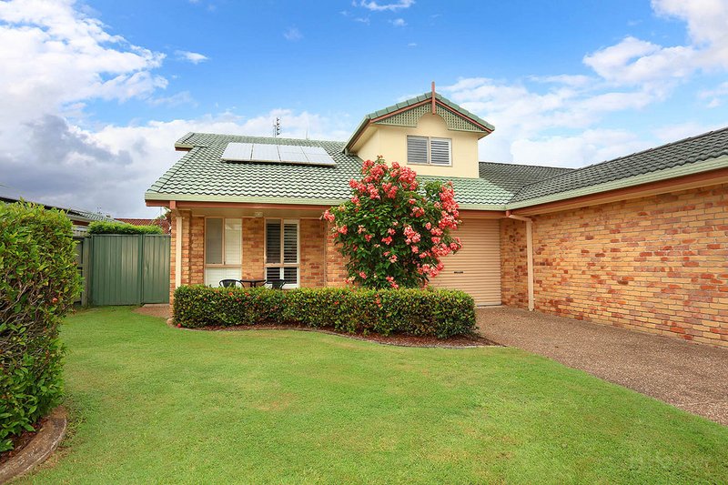 Photo - 5/284 Oxley Drive, Coombabah QLD 4216 - Image 2