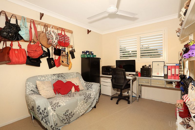 Photo - 5/284 Oxley Drive, Coombabah QLD 4216 - Image 12