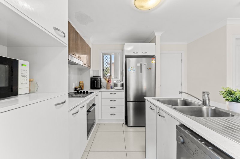 Photo - 5/29-33 Juers Street, Kingston QLD 4114 - Image 2