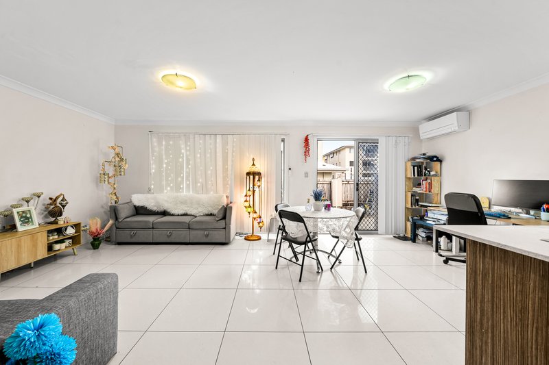 Photo - 5/29-33 Juers Street, Kingston QLD 4114 - Image 6