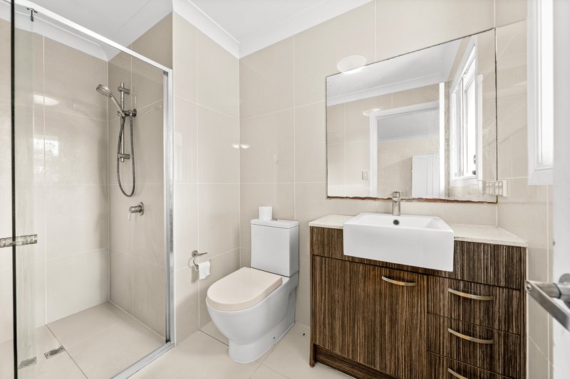 Photo - 5/29-33 Juers Street, Kingston QLD 4114 - Image 8