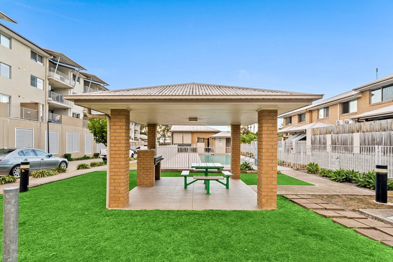 Photo - 5/29-33 Juers Street, Kingston QLD 4114 - Image 15