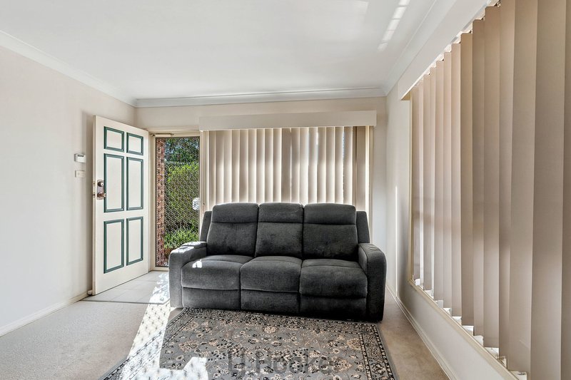 Photo - 5/29-33 Wilsons Road, Mount Hutton NSW 2290 - Image 6