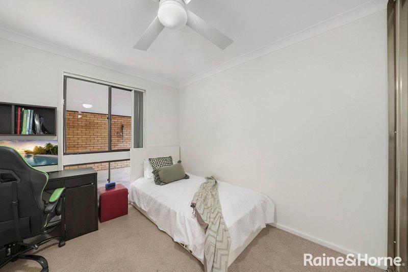 Photo - 5/29 Currawong Street, Ingleburn NSW 2565 - Image 6