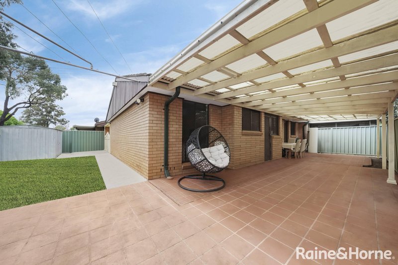 Photo - 5/29 Currawong Street, Ingleburn NSW 2565 - Image 8