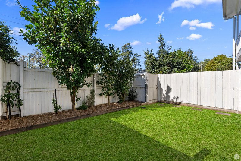 Photo - 5/29 Henderson Road, Everton Hills QLD 4053 - Image 8