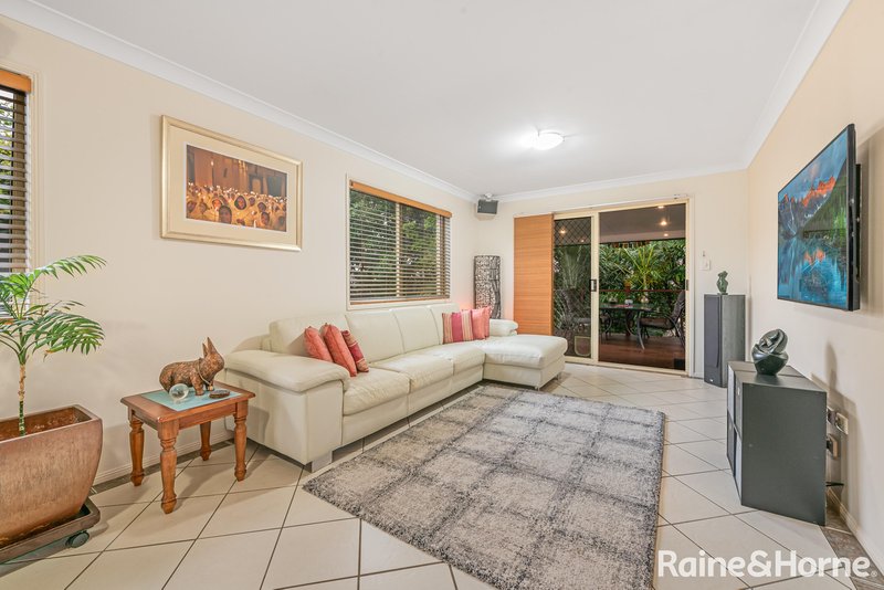 Photo - 5/29 Osterley Road, Carina Heights QLD 4152 - Image 2