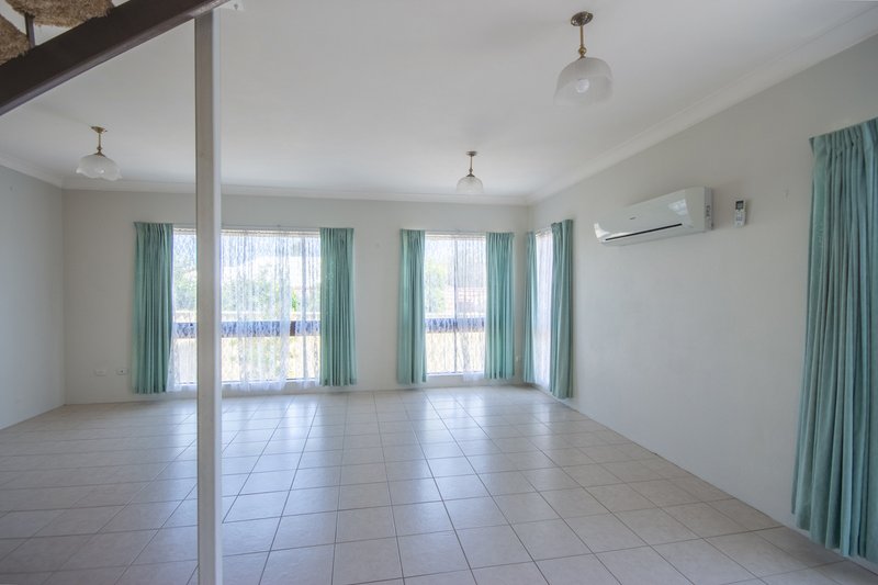 Photo - 5/29 Thompson Street, Long Jetty NSW 2261 - Image 2