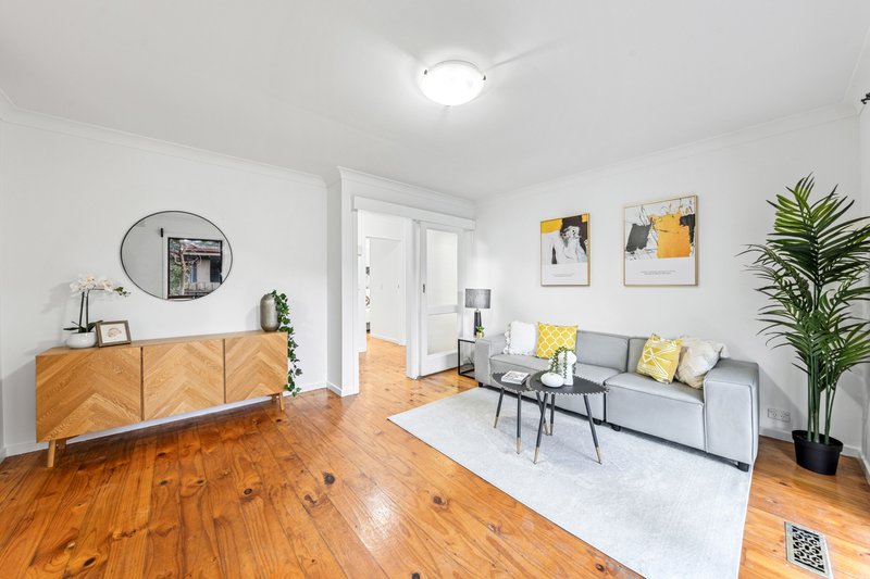 Photo - 5/29 Victoria Street, Box Hill VIC 3128 - Image 2