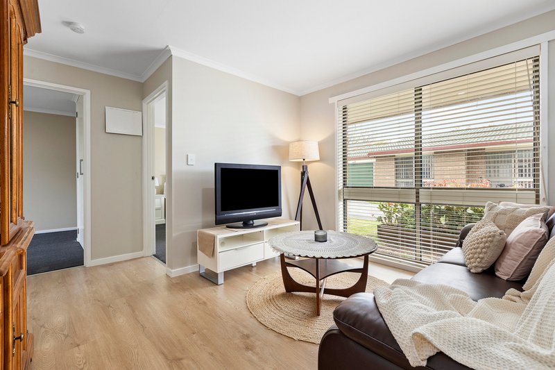 Photo - 5/29 Watson Avenue, Belmont VIC 3216 - Image 2