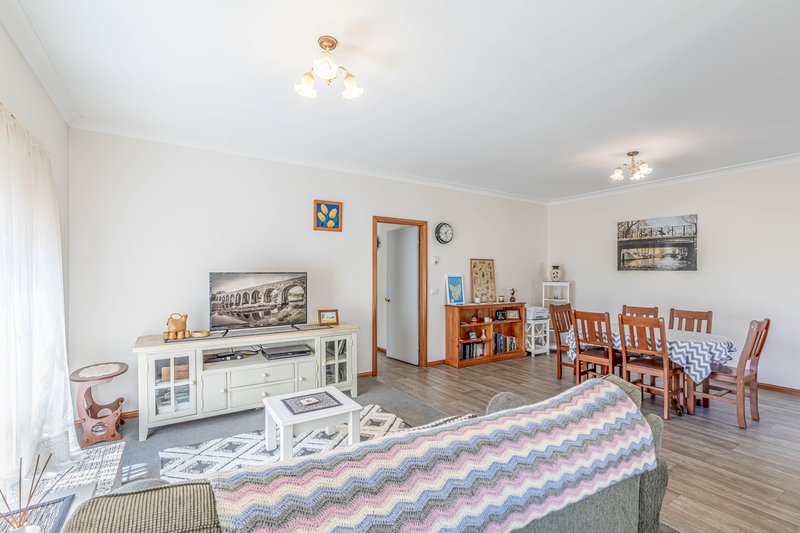 Photo - 5/299A George Street, Bathurst NSW 2795 - Image 11