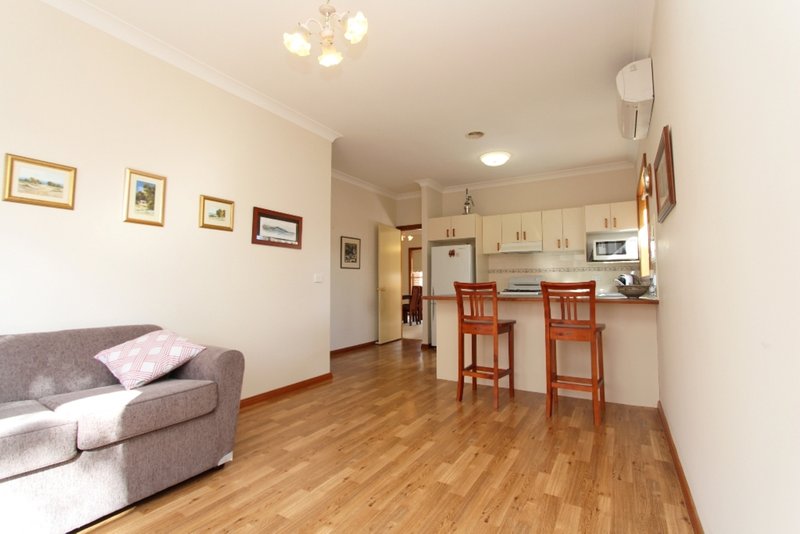 Photo - 5/299a George Street, Bathurst NSW 2795 - Image 5