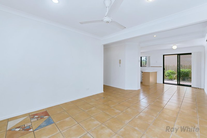 Photo - 5/2a Alpita Street, Kuraby QLD 4112 - Image 3