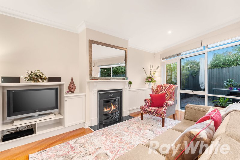 Photo - 52A Banool Road, Balwyn VIC 3103 - Image 2