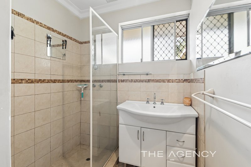 Photo - 52A Blackmore Avenue, Girrawheen WA 6064 - Image 16