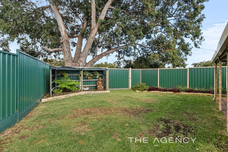 Photo - 52A Blackmore Avenue, Girrawheen WA 6064 - Image 23