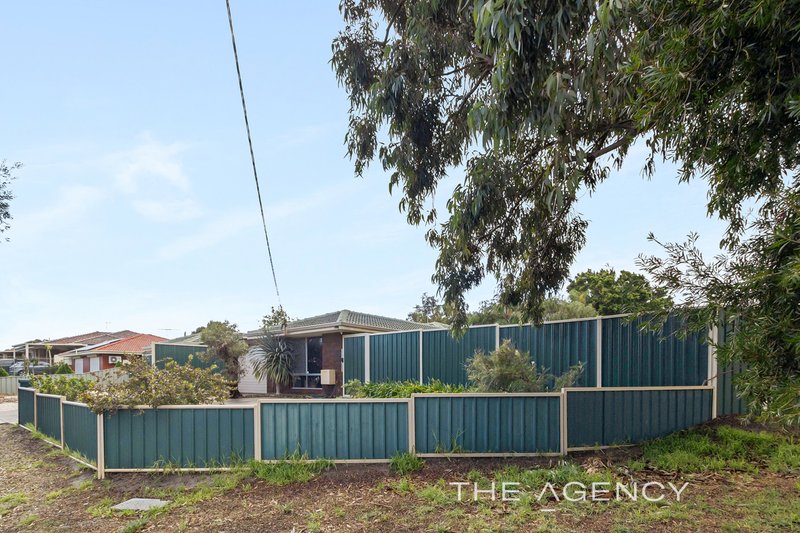 Photo - 52A Blackmore Avenue, Girrawheen WA 6064 - Image 28