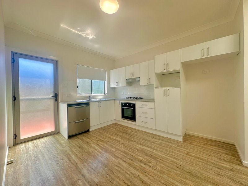 Photo - 52a Brisbane Avenue, Umina Beach NSW 2257 - Image 4