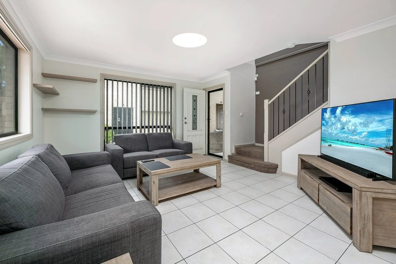 Photo - 5/2A Collins Street, St Marys NSW 2760 - Image 6
