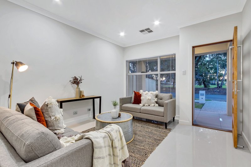 Photo - 52A Crossley Avenue, Croydon Park SA 5008 - Image 2