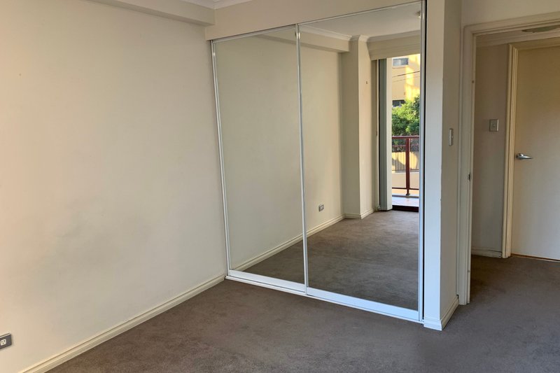 Photo - 5/2A Hollywood Avenue, Bondi Junction NSW 2022 - Image 8