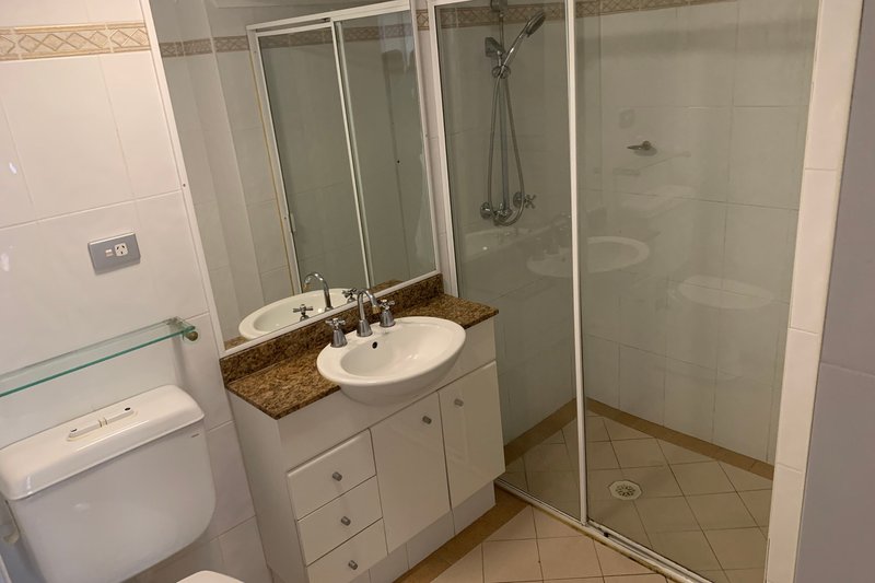 Photo - 5/2A Hollywood Avenue, Bondi Junction NSW 2022 - Image 12