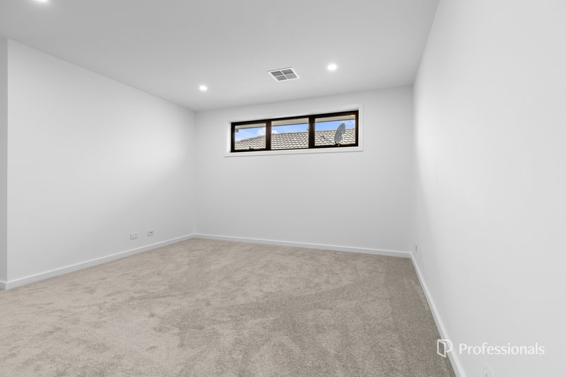 Photo - 52a Kennedy Street, Bentleigh East VIC 3165 - Image 12
