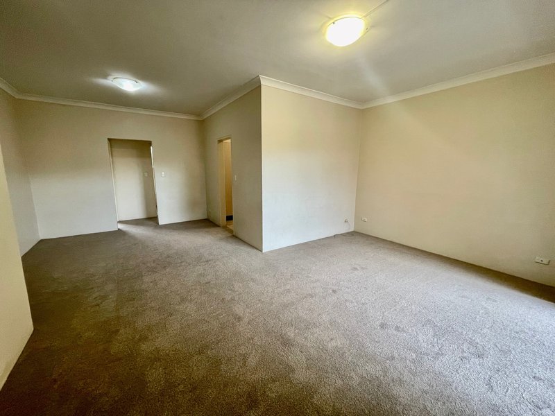 Photo - 5/2A Ocean Street, Kogarah NSW 2217 - Image 2
