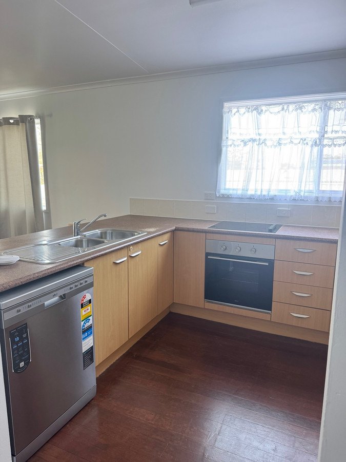 Photo - 52A Osborne Terrace, Deception Bay QLD 4508 - Image 4