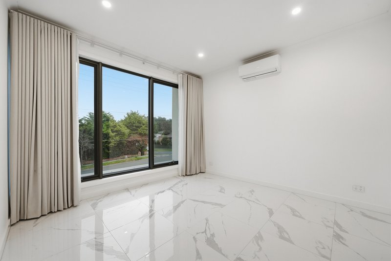 Photo - 52a Warrandyte Road, Ringwood VIC 3134 - Image 5